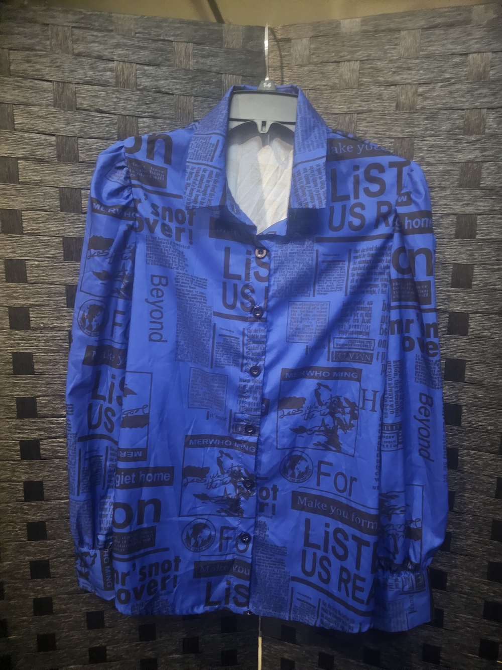 Blue Graphic Print Button-Up Shirt